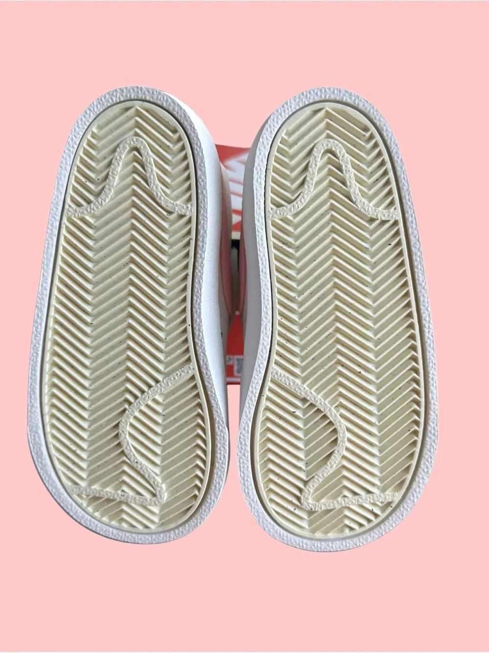 Nike Blazer Mid ‘77 Kids White High-Top Sneakers with Pink Swoosh (Size 7C)
